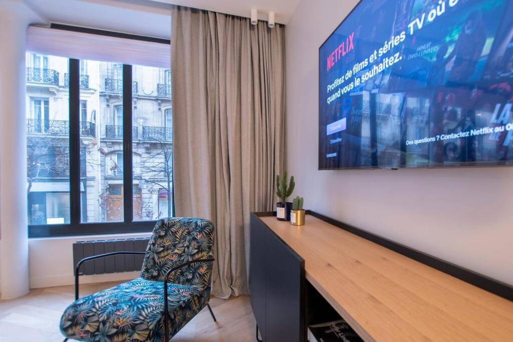 Chic & Fully-equipped In Le Marais Apartment *