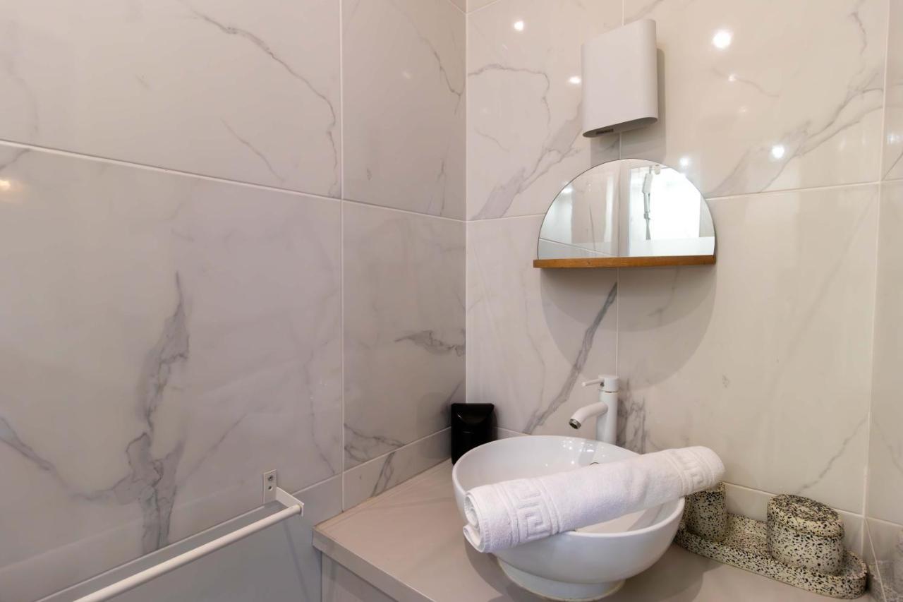 Center Of By Prestige Apartment Paris