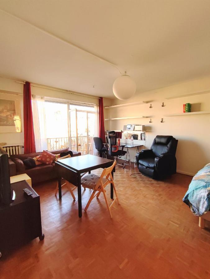 Cosy Et Spacieux Avec Emplacement Ideal Appartamento *