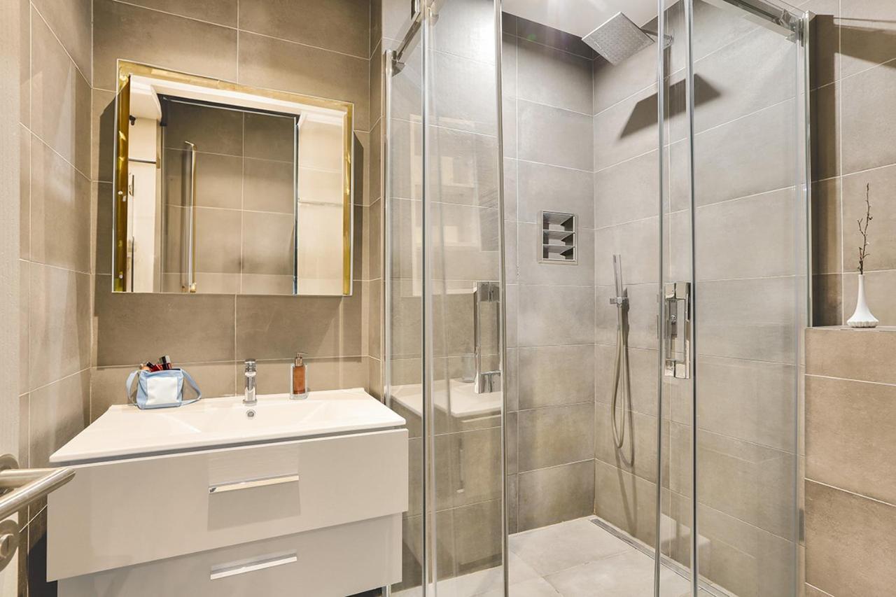 Appartamento Urban Flat 73 - Luxury Parisian Flat Near Les Halles Rivoli *