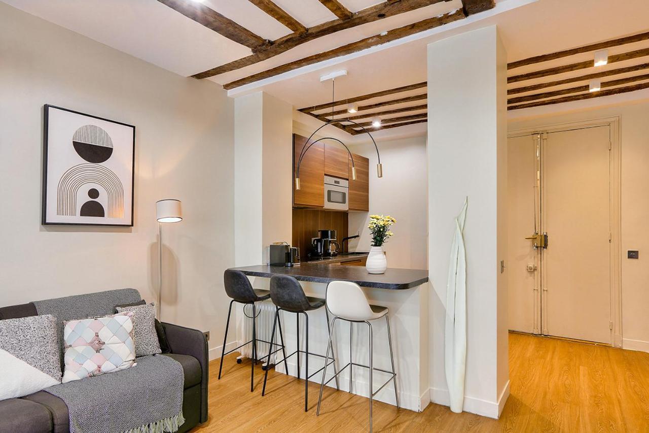 Appartamento Urban Flat 73 - Luxury Parisian Flat Near Les Halles Rivoli Parigi