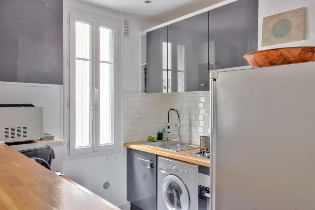 Flat Near Porte Clignancourt Metro Station Appartamento Parigi