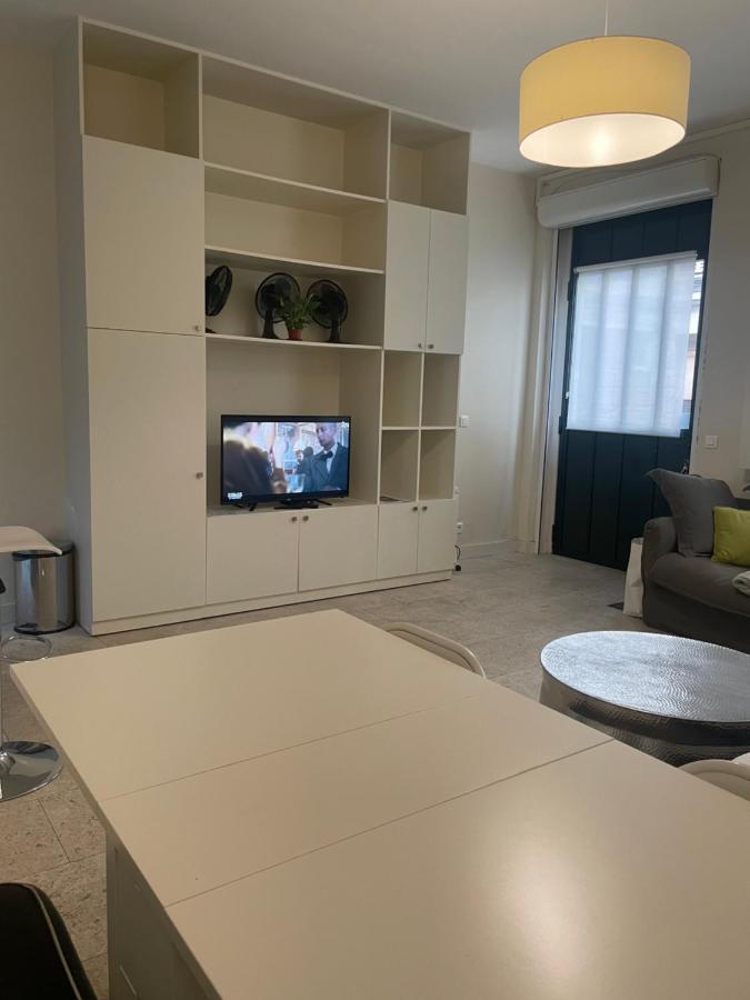 Apartment Chemin Paris