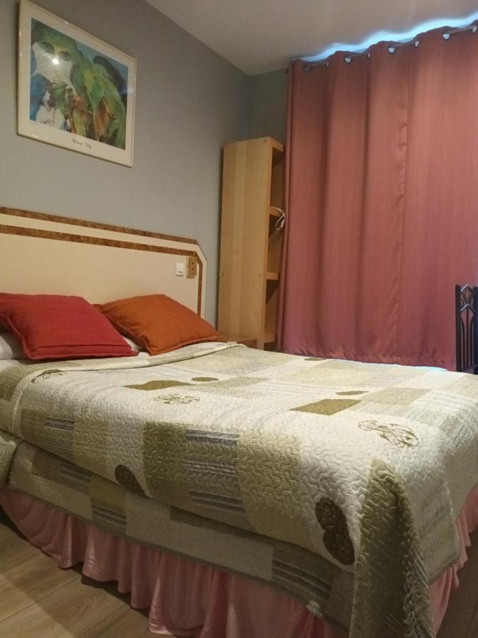 Hotel Azur Parigi