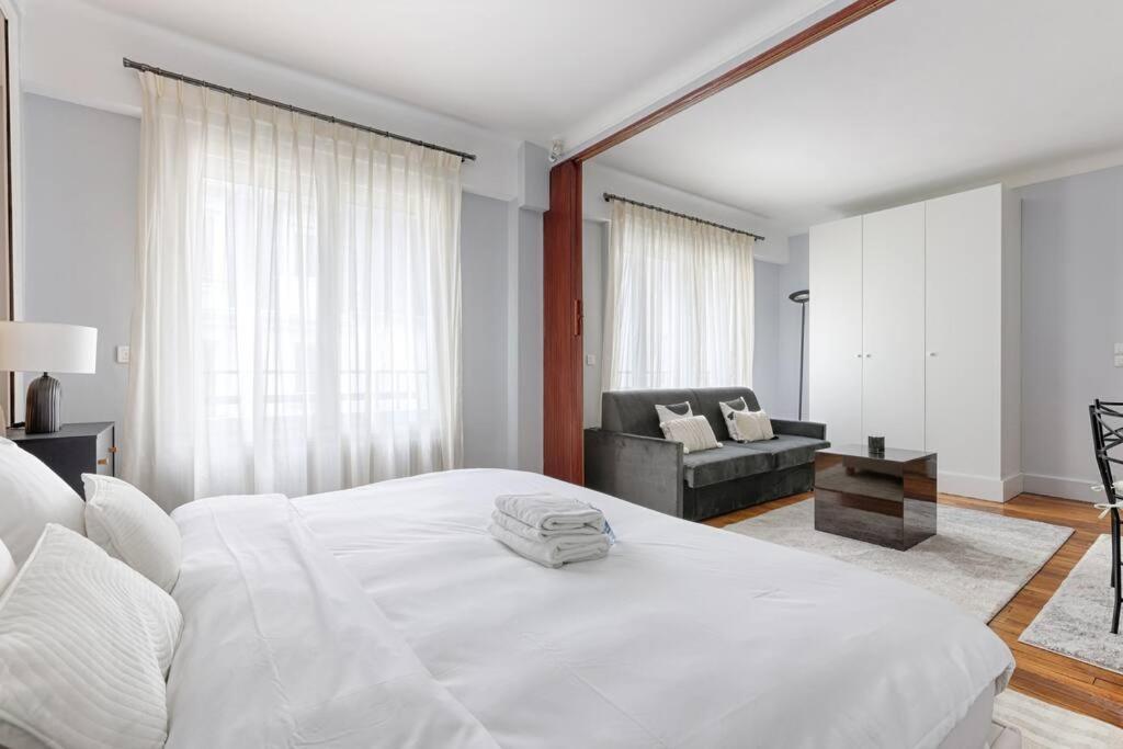 Matignon Saint-honore : Magnifique 1br Appartamento