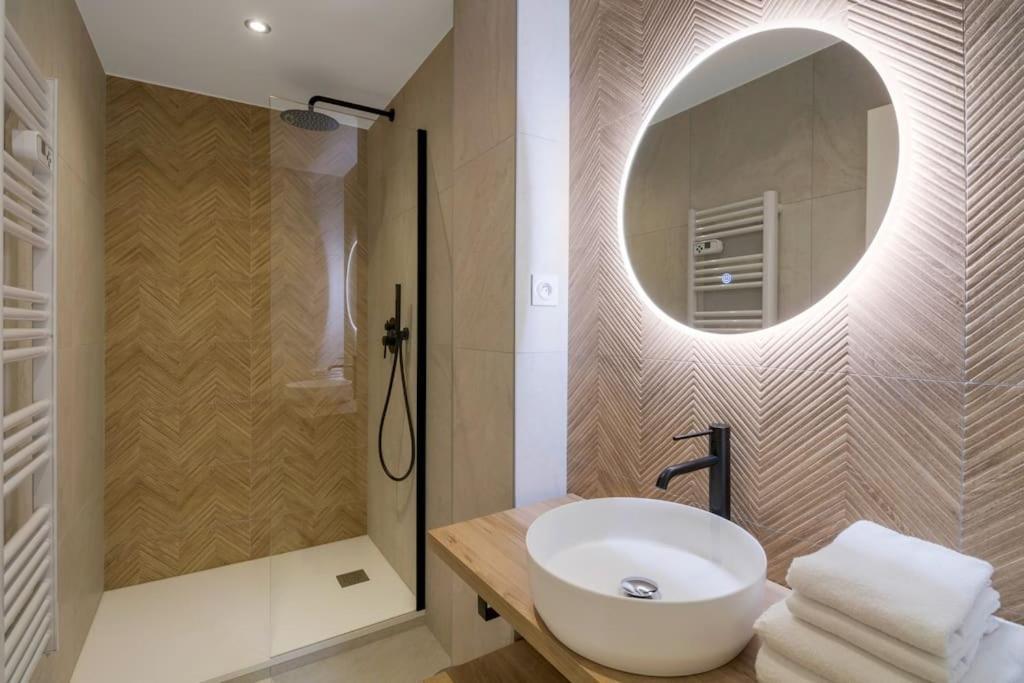 21.appart 4pers#1 Bedroom #pere Lachaise #nation Parigi