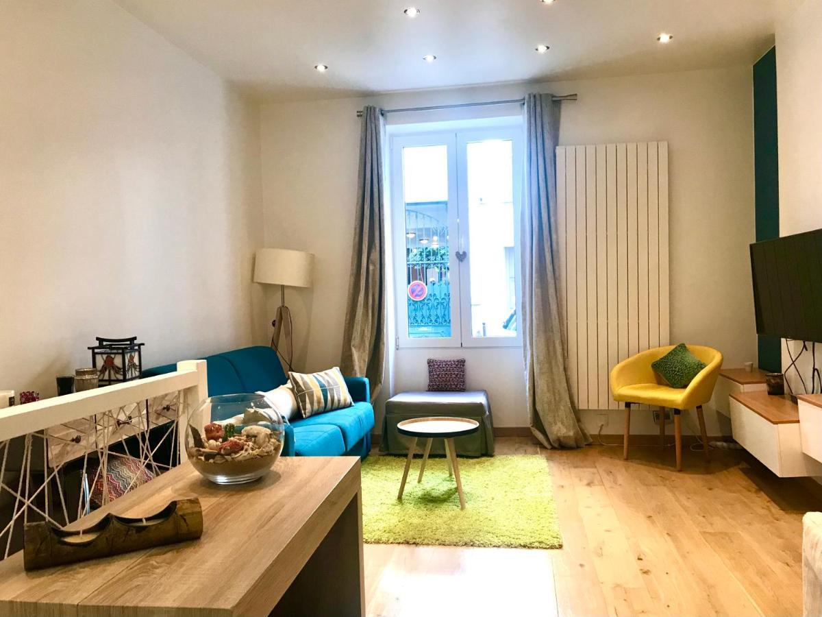 Appartamento Adorable Souplex Batignolles Parigi