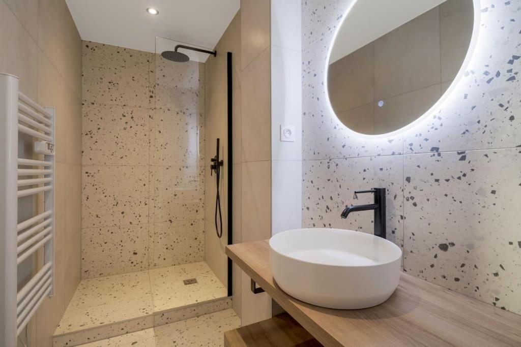 41.appart 4pers#1 Bedroom #pere Lachaise #nation Appartamento