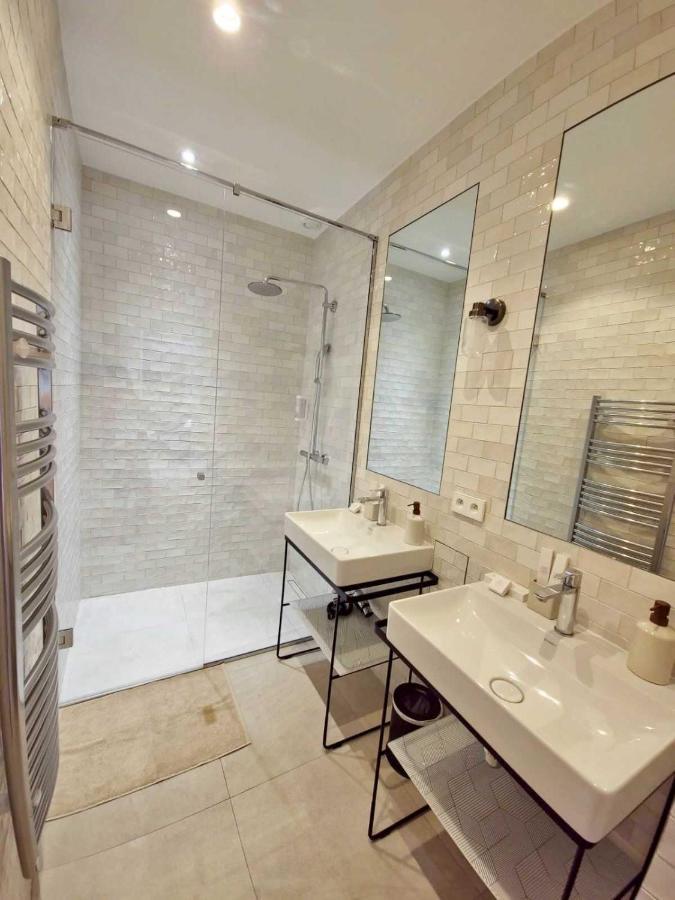 Luxury In Le Marais Appartamento Parigi