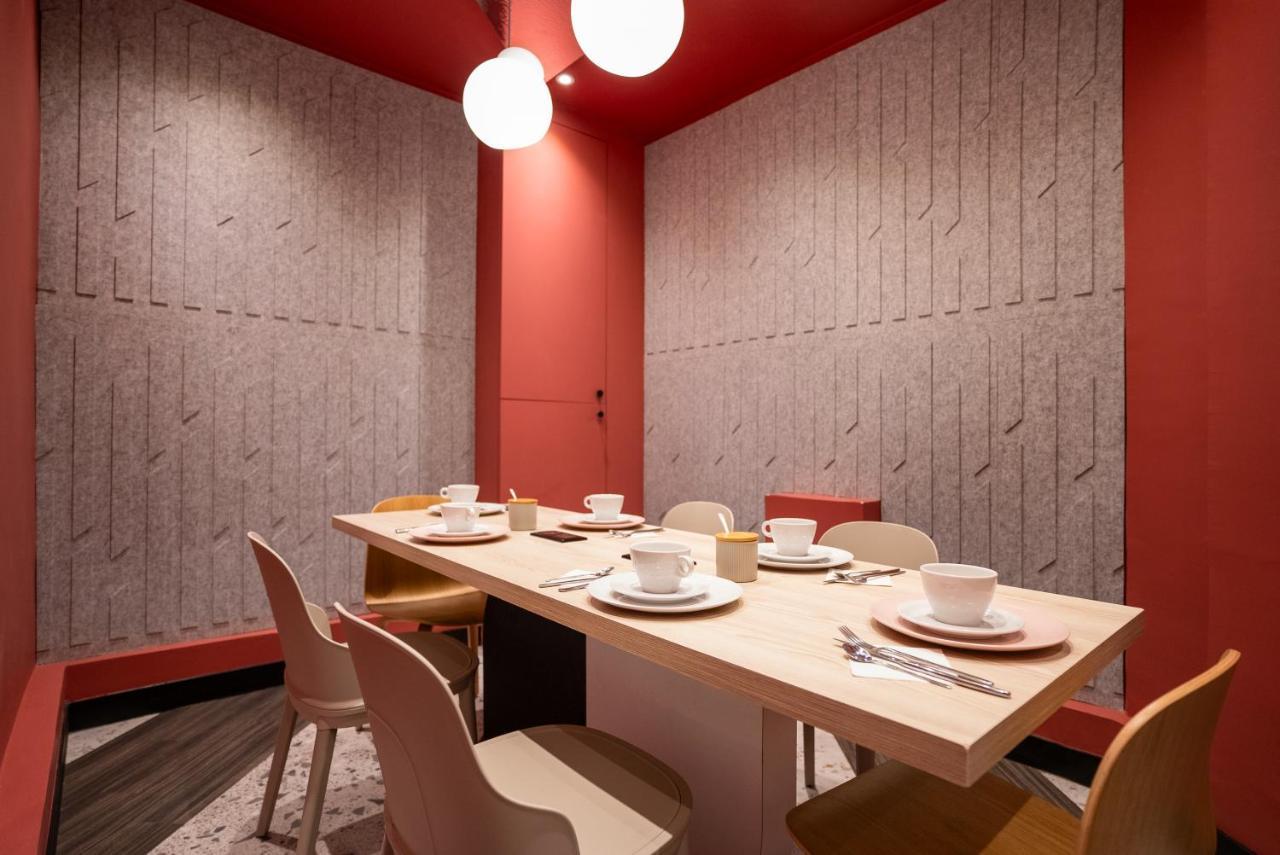 Ibis Styles Montmartre Batignolles Hotel