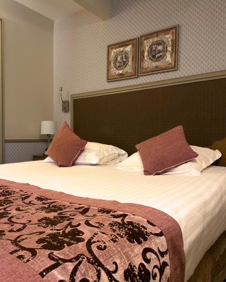 Monceau Wagram 4* Parigi