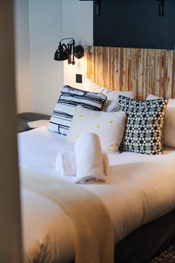 Madrigal 3* Paris