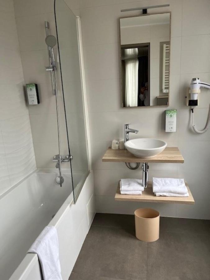 Campanile 14 - Maine Montparnasse Hotel 3*