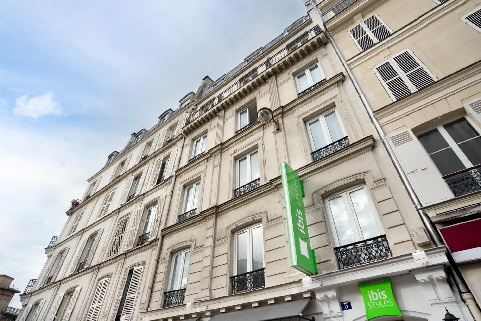 Ibis Styles Montmartre Batignolles 3*