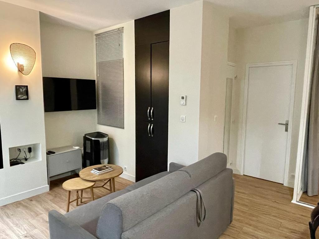 Apartment St Germain Beauvoir Chicsuites Paris
