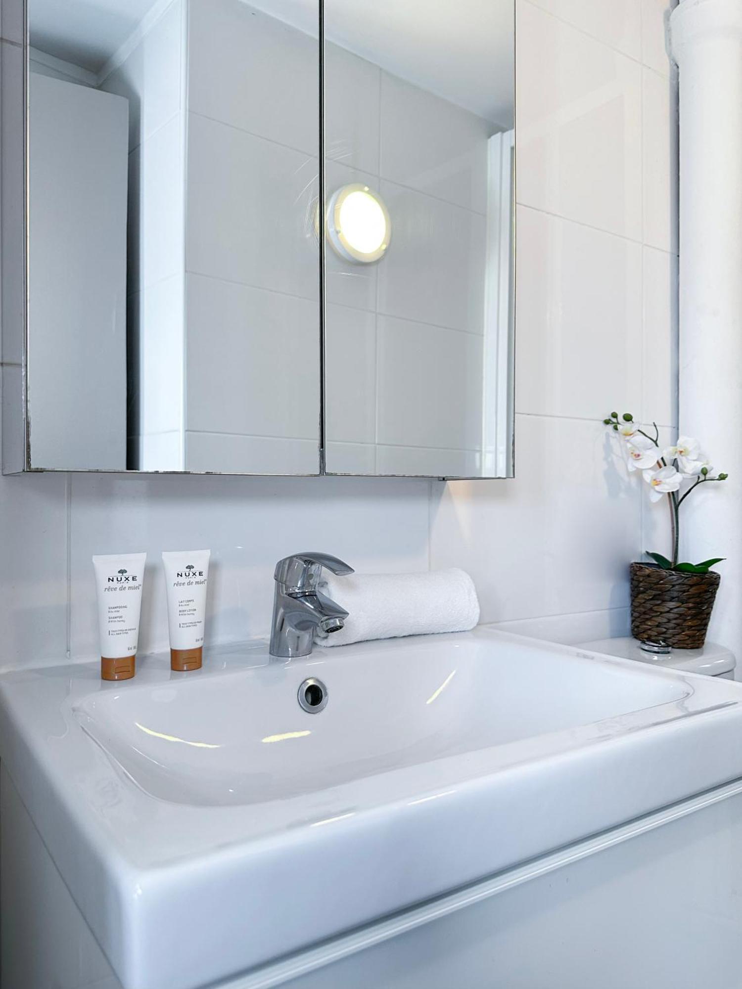 Appartamento Chic Flat In Pantheon & Luxembourg Garden Parigi