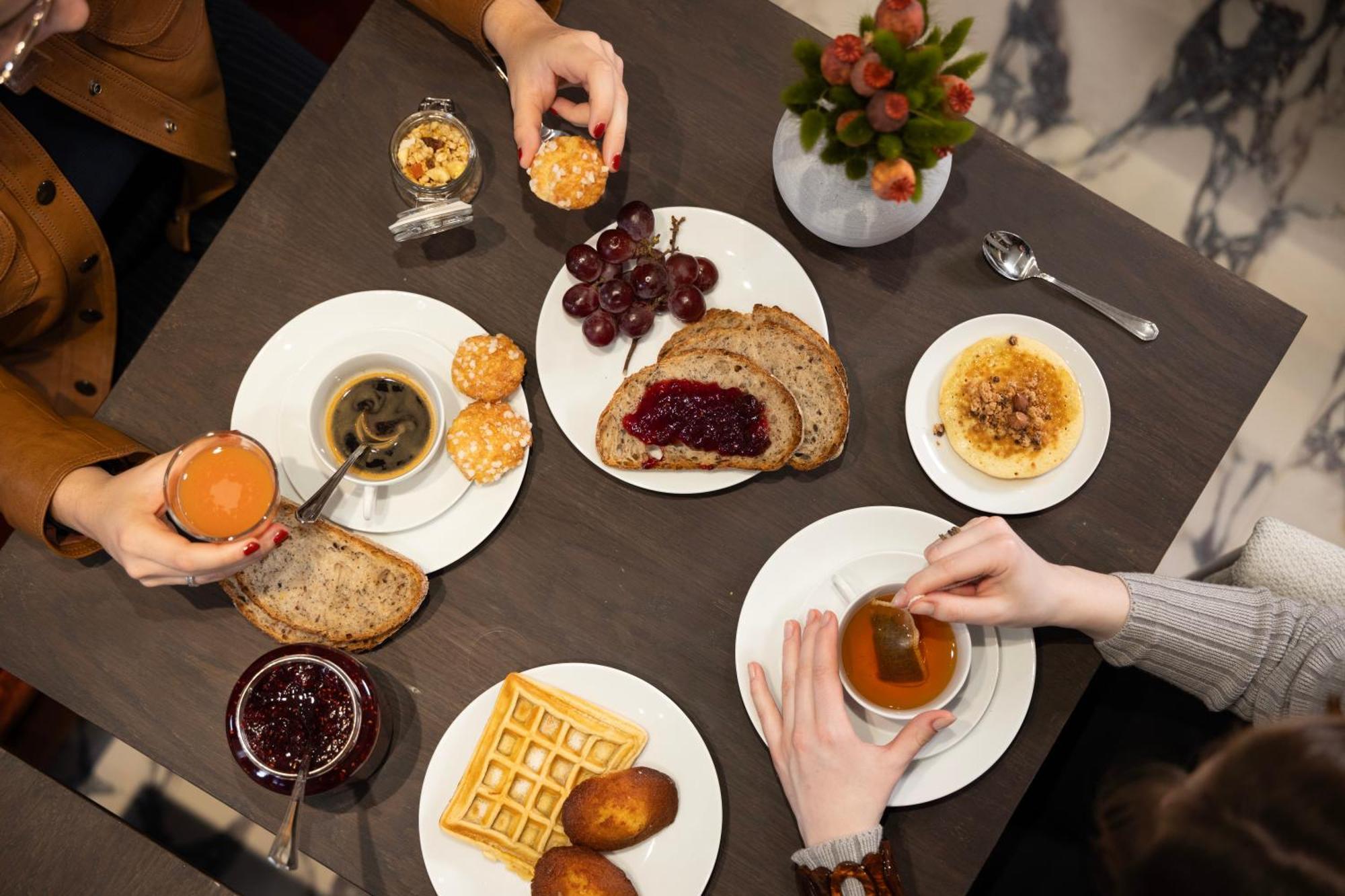 Des Carmes By Malone Hotel 4*