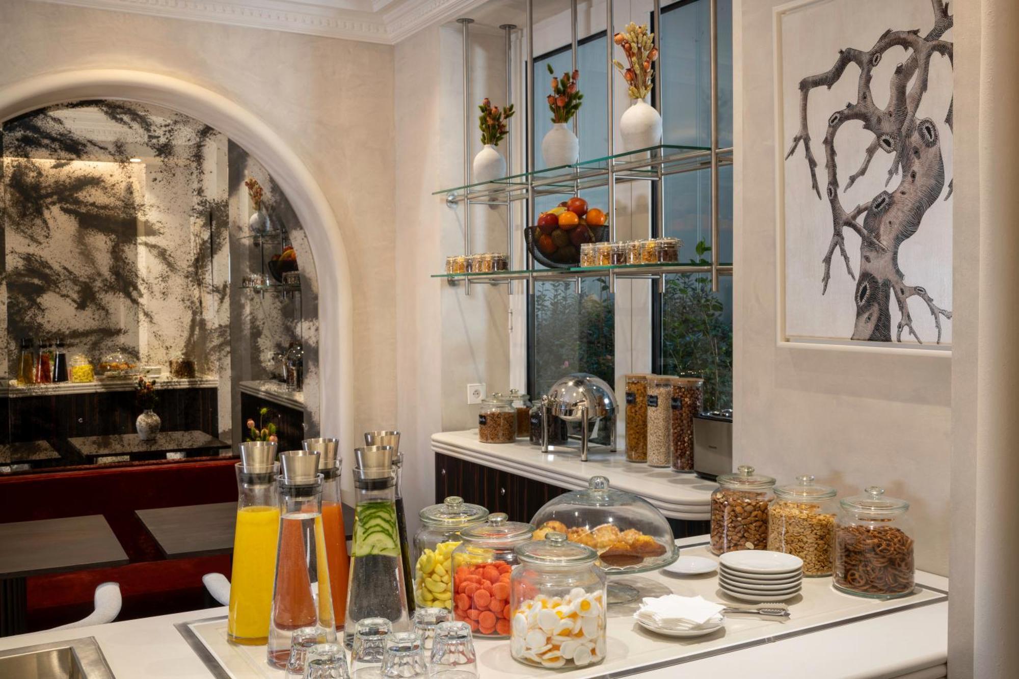 Hotel Des Carmes By Malone Parigi