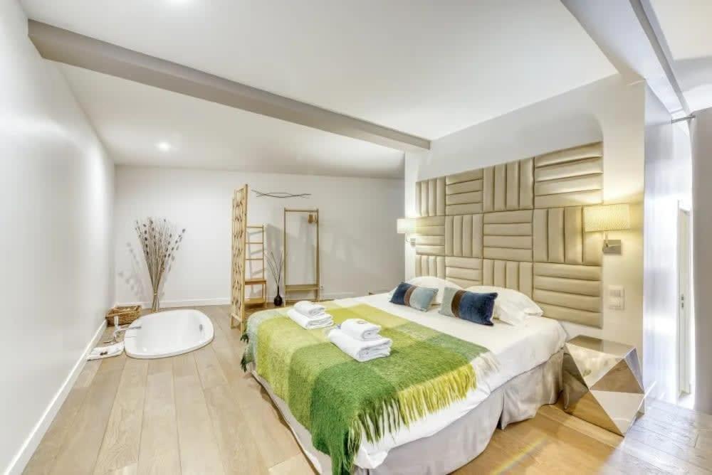 Montmartre Stylish And Bright 3bd With Terrace *