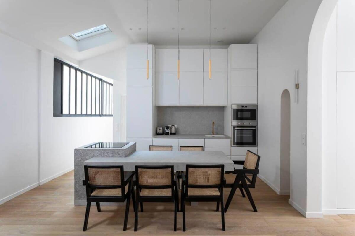 Tour Eiffel - Champ De Mars Exquisite 3bd 3bth Appartamento Parigi
