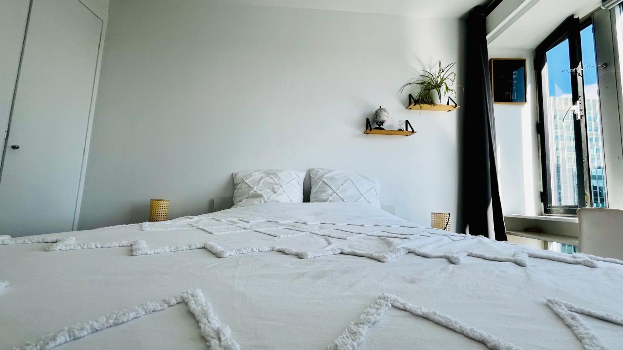 Alloggio in famiglia 2 Private Bedrooms, Montparnasse Station *