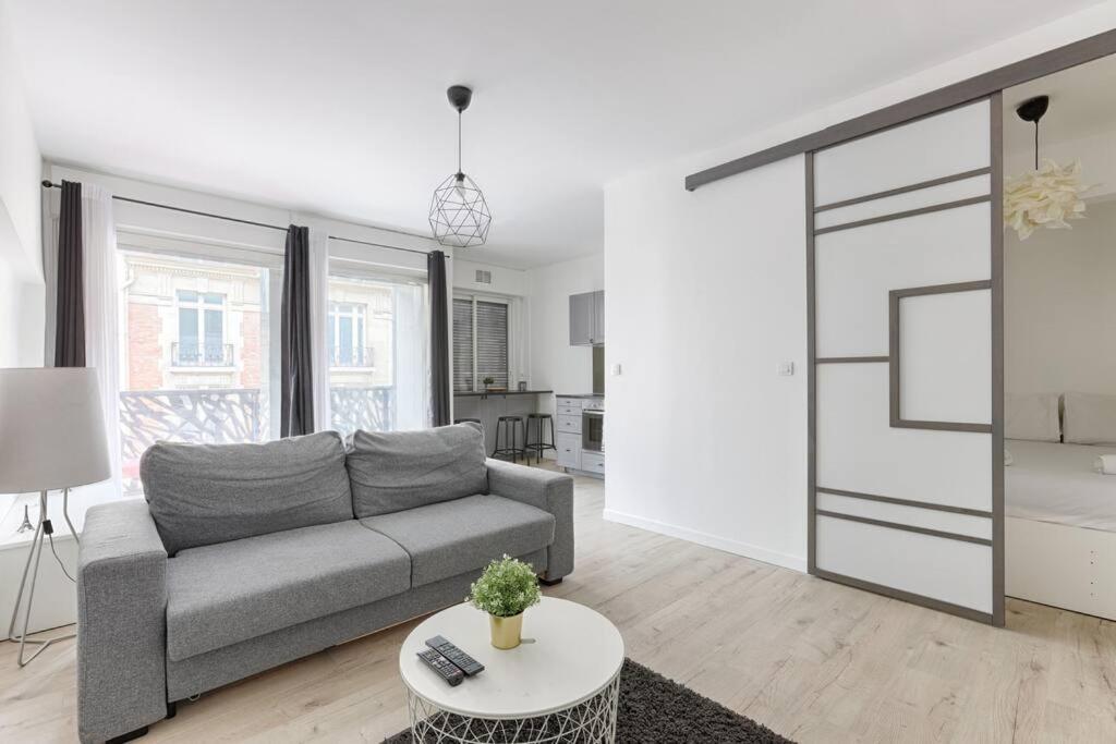 Appartamento Champs Elysees Haussmann Charming 1br