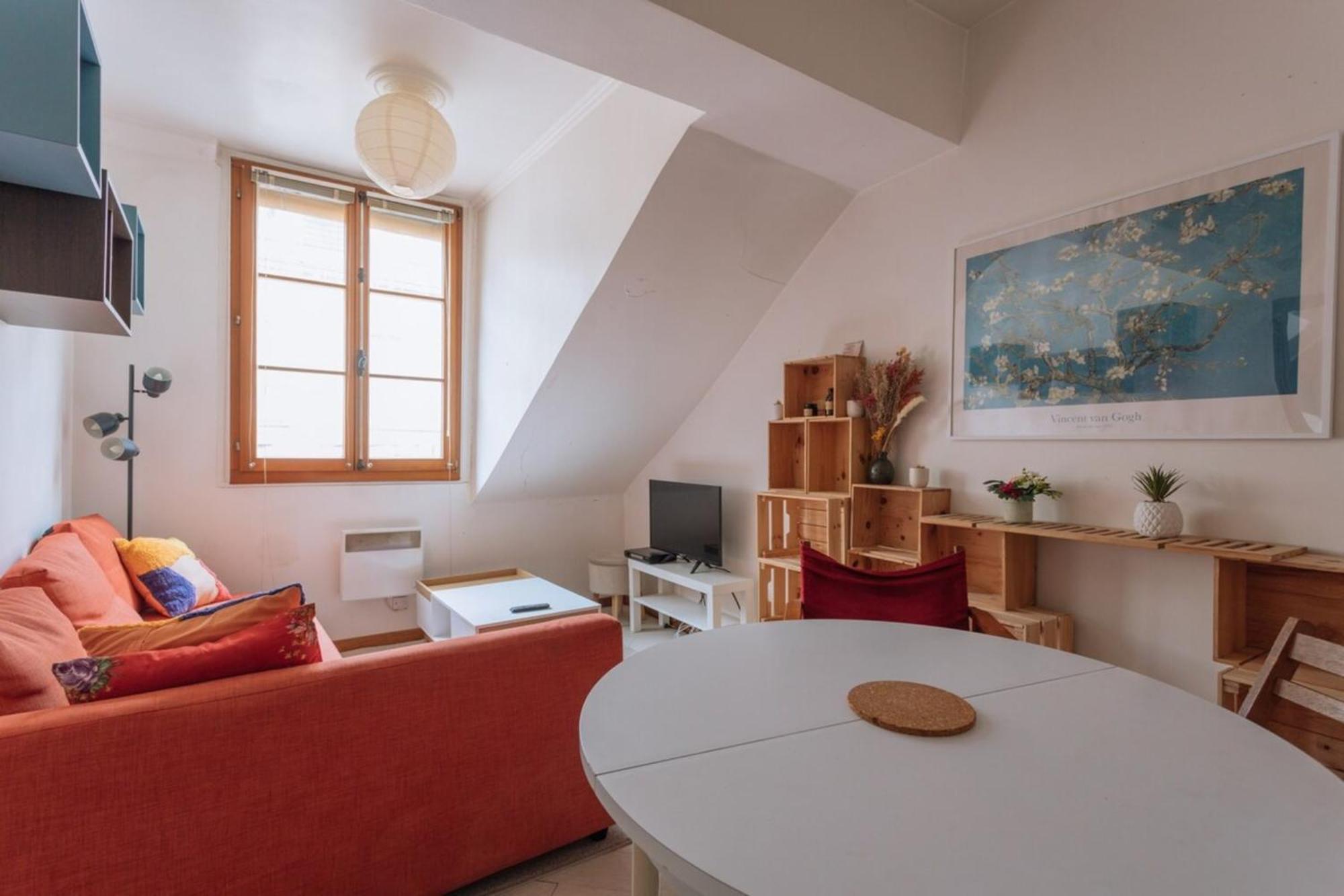 Vivid & Stylish 1bd Les Halles Paris!