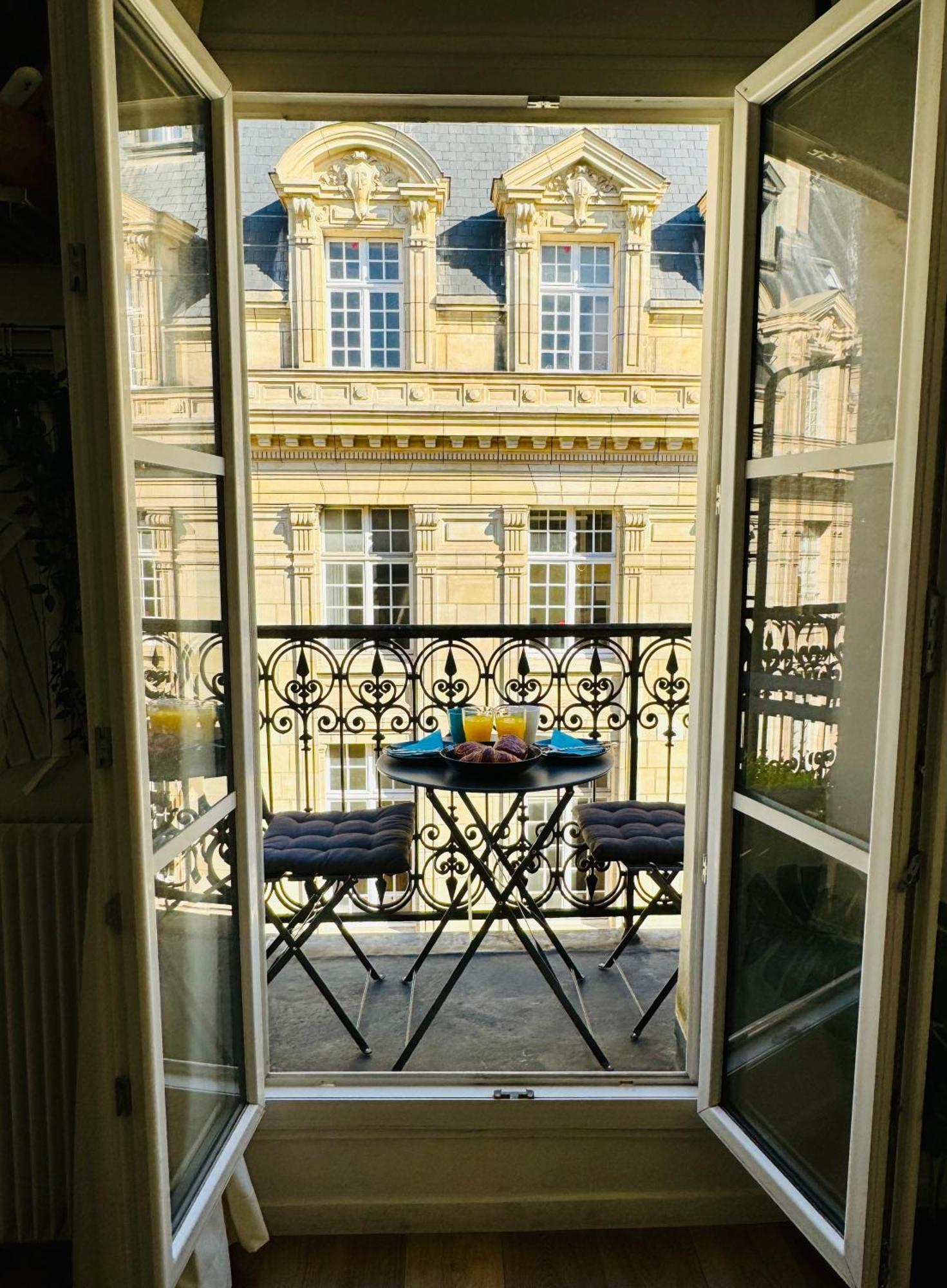 Cosy With Balcony Center - Sorbonne - Pantheon - Notre-dame Paris