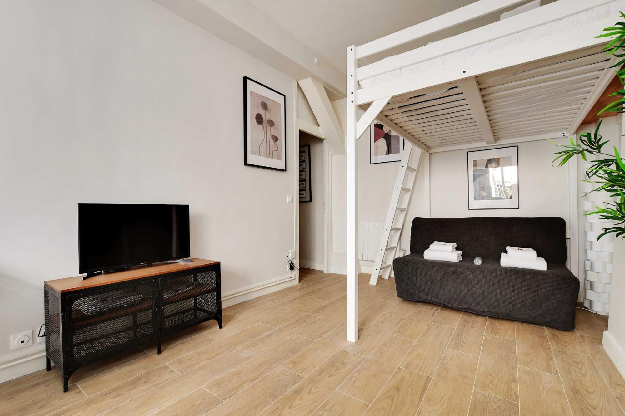 Studio With Garden - 4p - Canal St Martin