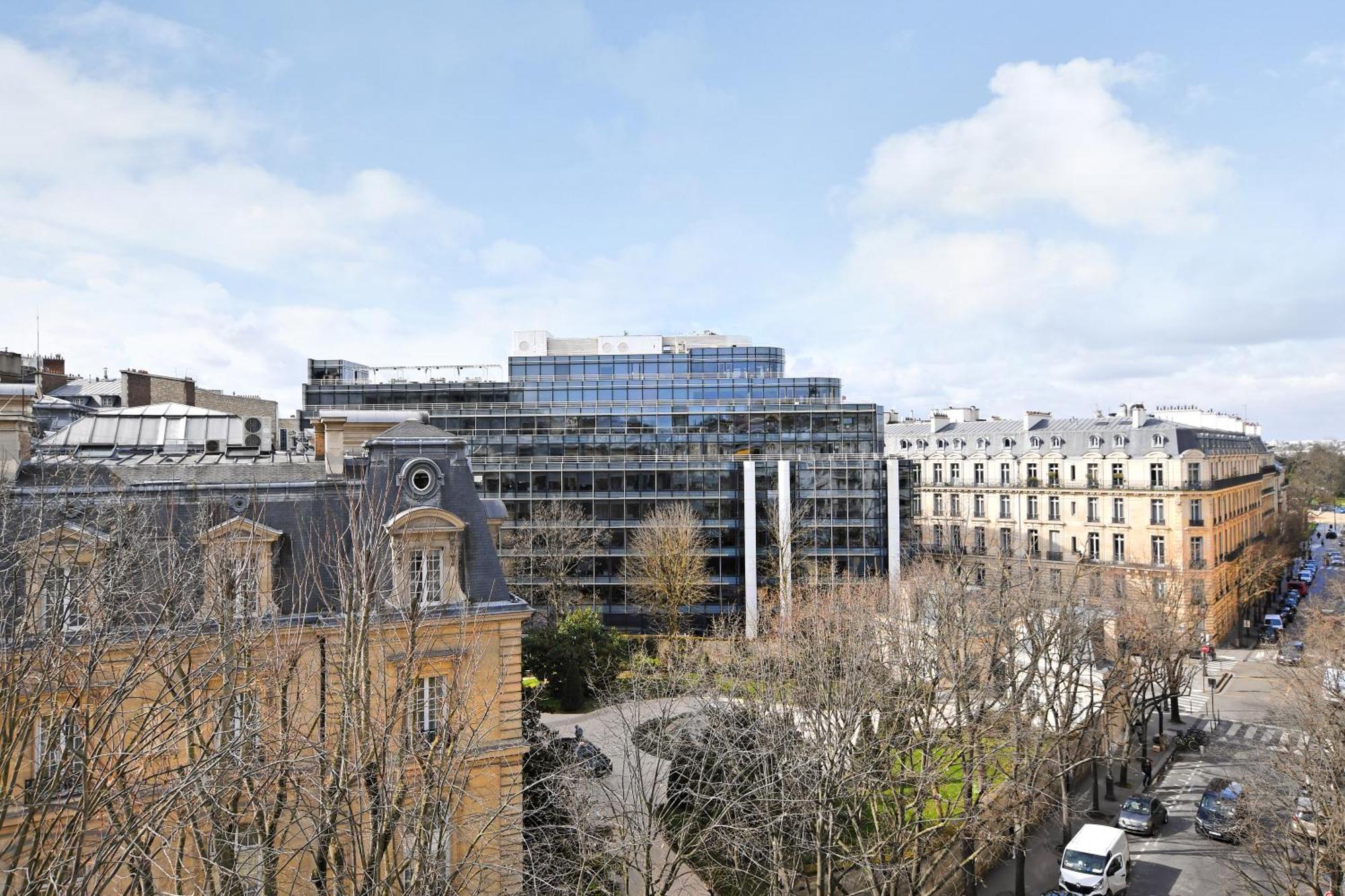 Victor Hugo - Arc De Triomphe - Trocadero Apartment