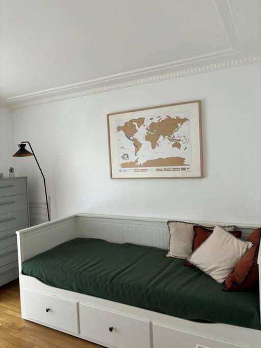 Duplex Bir-hakeim Bridge Apartment *