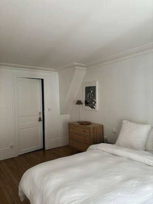 Apartment Duplex Bir-hakeim Bridge *