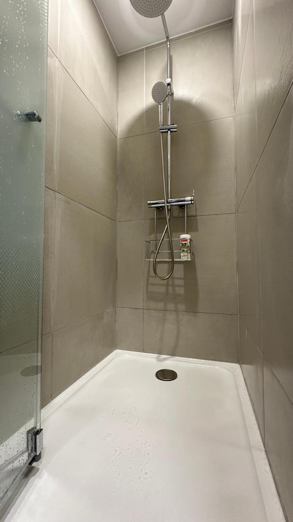 Lacharriere-logement Entier 38m2 * Parigi