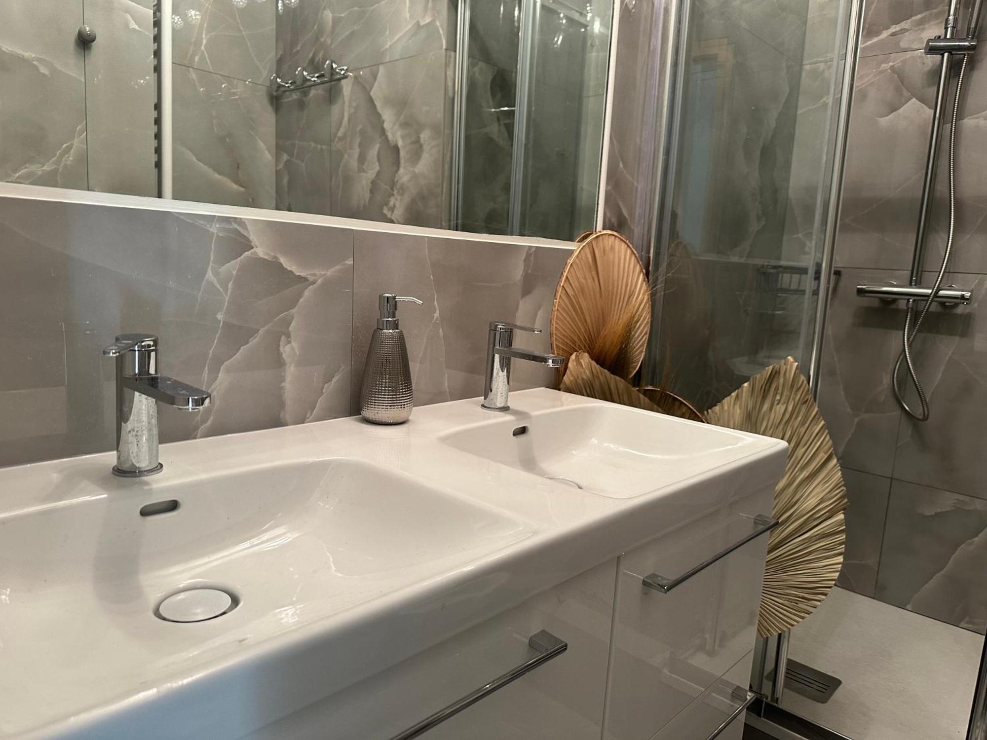 New Etoile Arc De Triomphe Renovated March 24 Apartment Paris