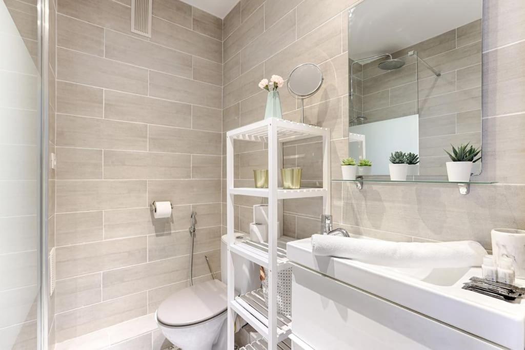 Champs Elysees Haussmann Charming 1br Appartamento Parigi
