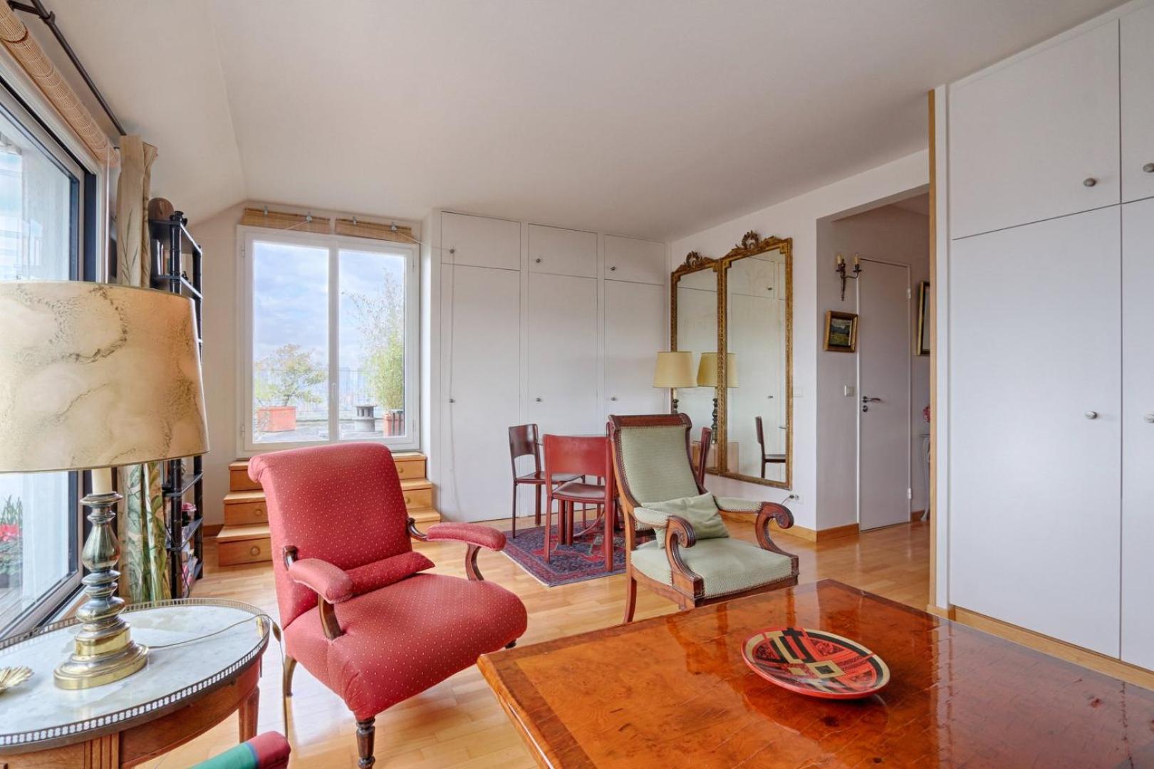 Residor - Beautiful, Bright 4p Parigi