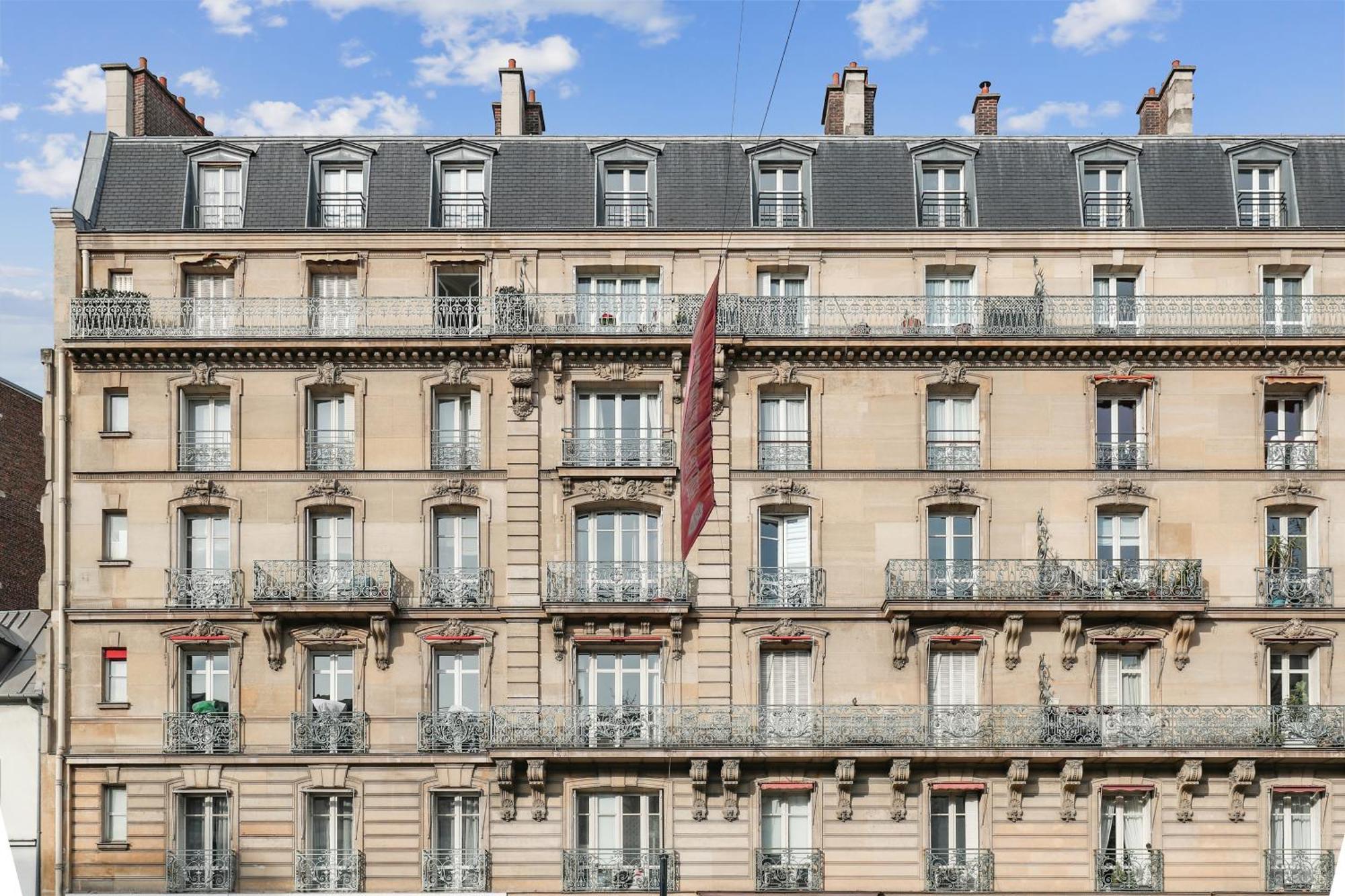 Appartamento De Standing Proche De L'avenue Des Champs Elysées By Weekome