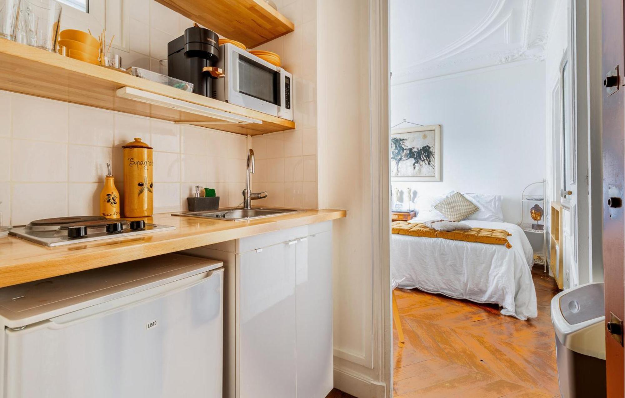 Appartamento Amazing In With Kitchen