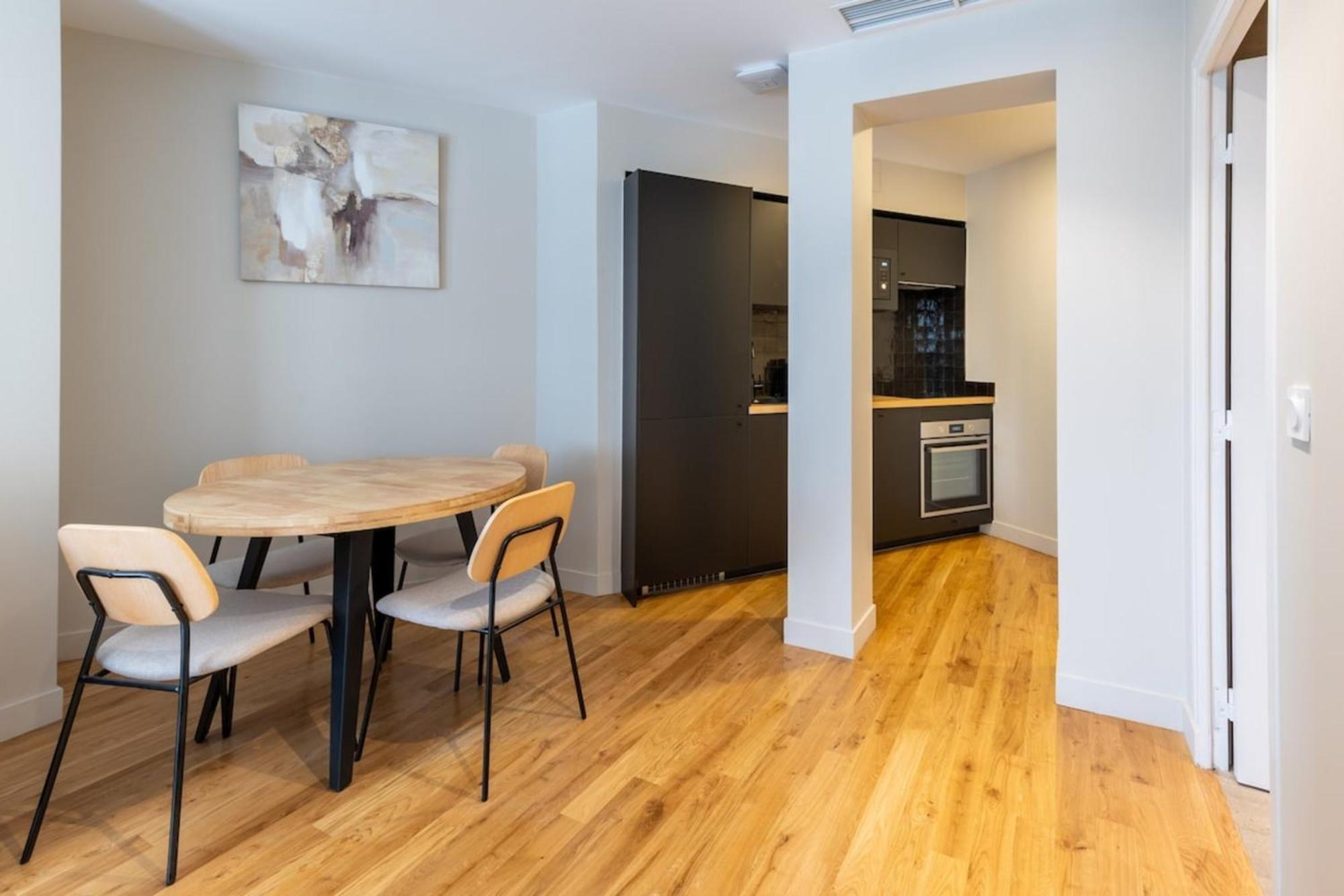 Beautiful & Modern 1bd Flat Near Montmartre
