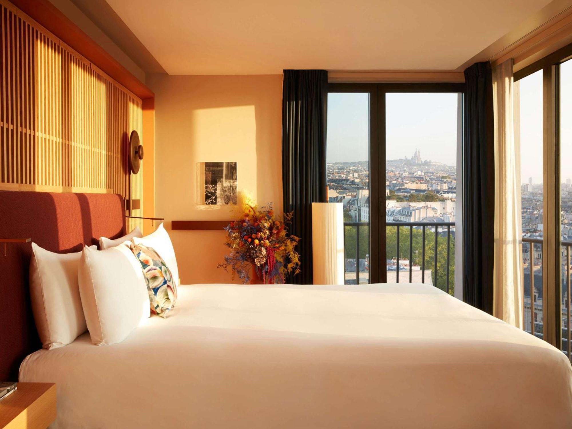 So/ Hotel Parigi