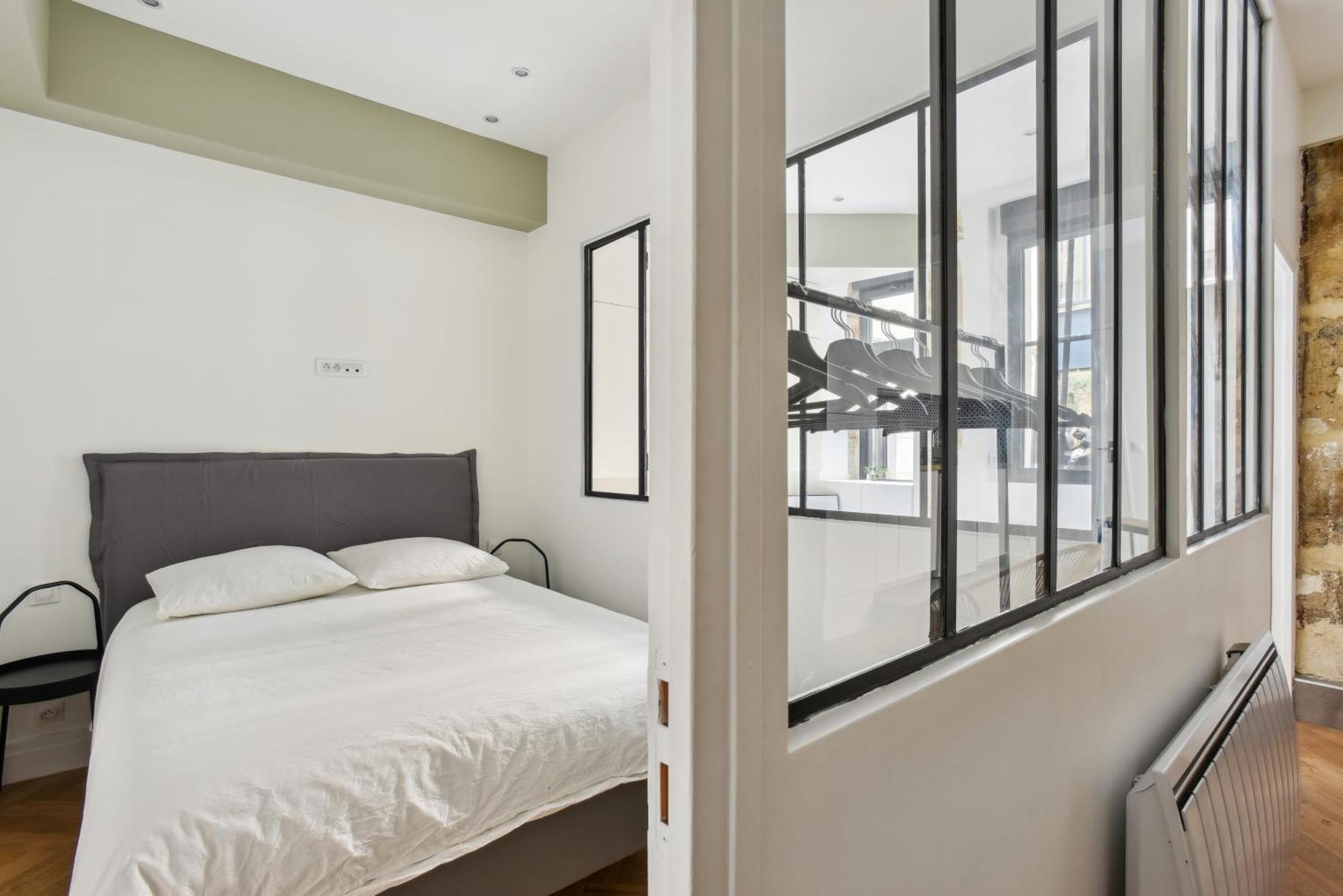 Beau 3 Pieces Rue Poissonniere Appartamento *