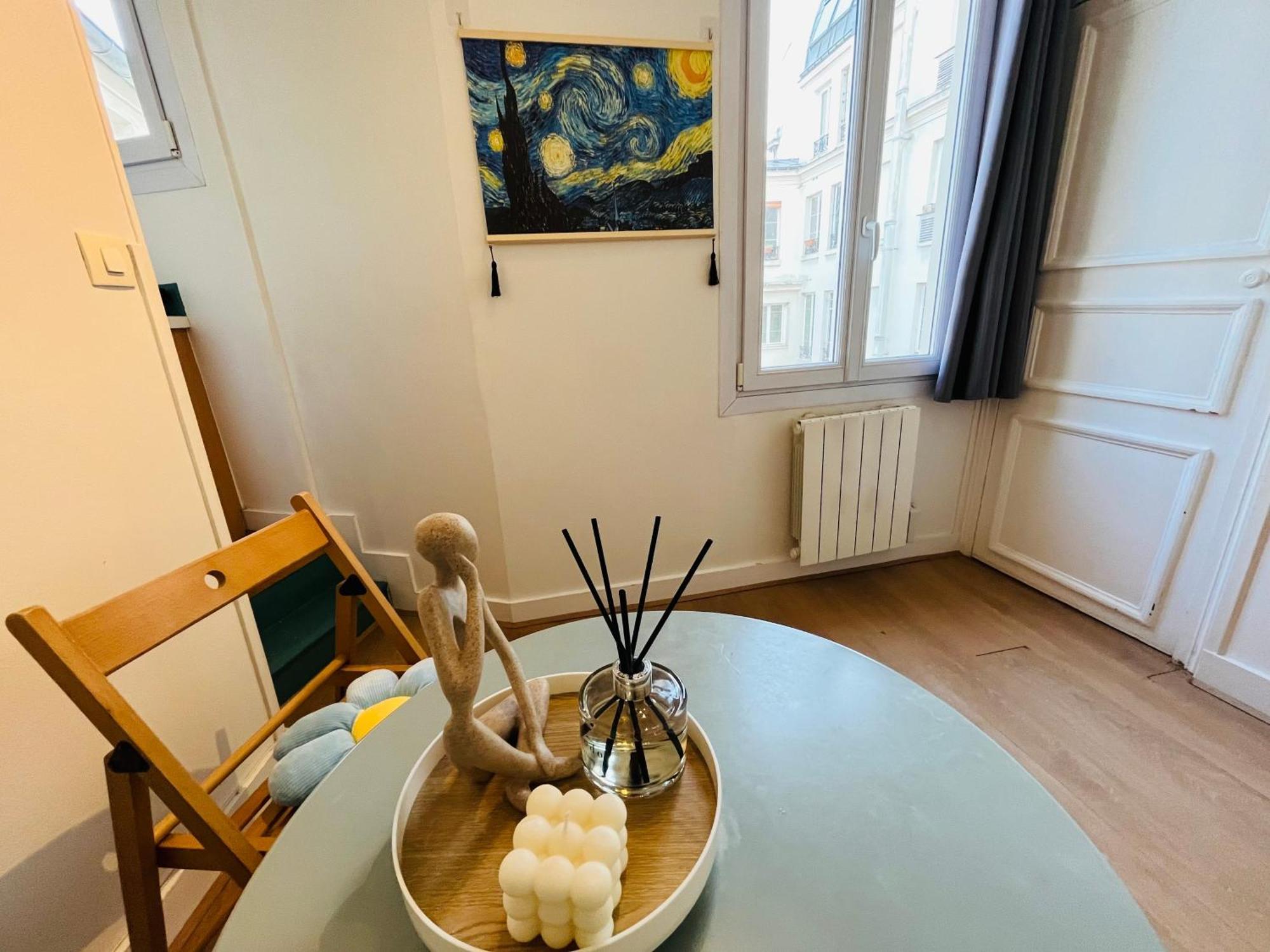 Apartment Dream Dwell Paris- 650m To Notre Dame Near Odeon Paris