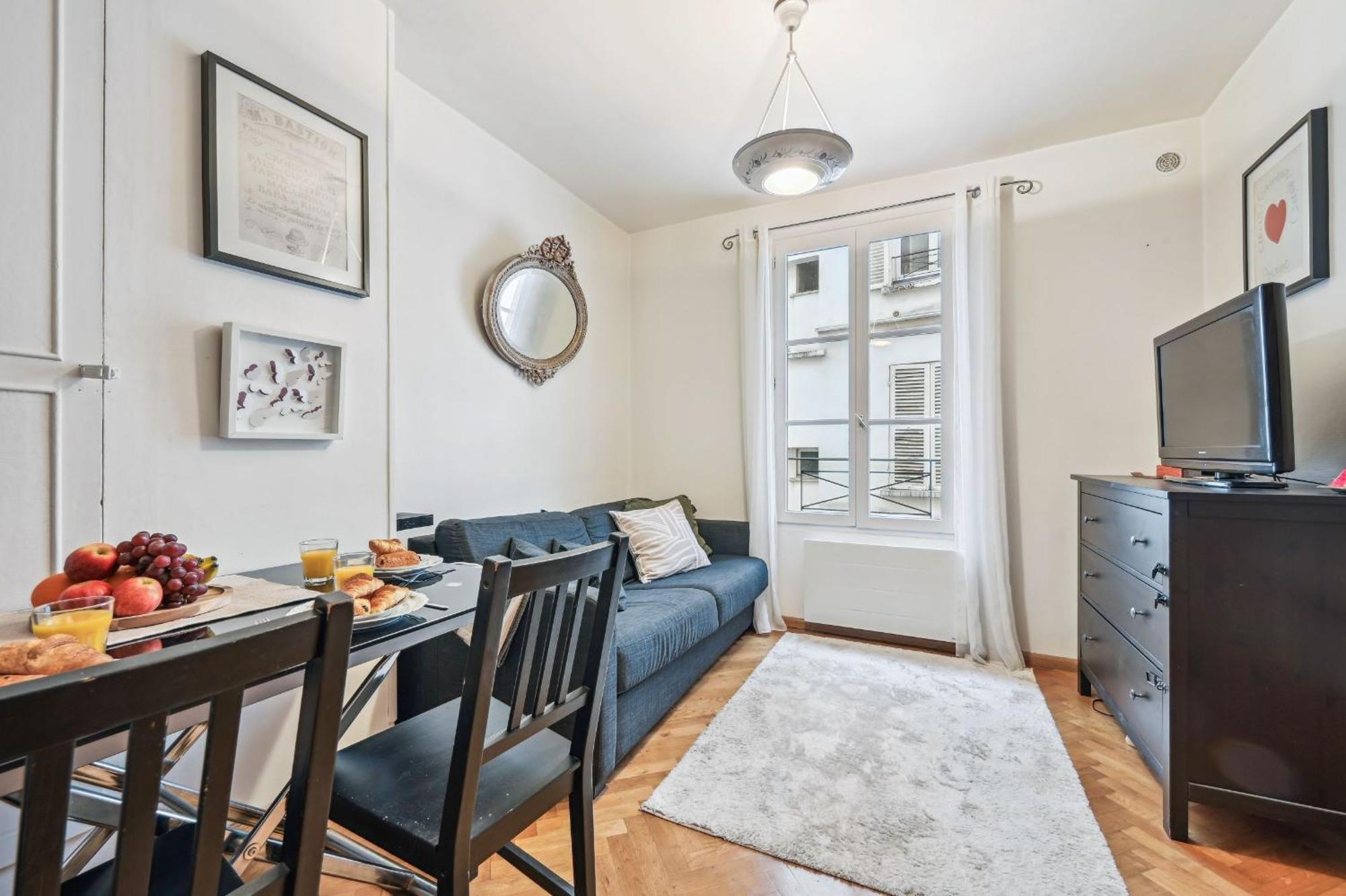 1br Des Invalides Cozy * Paris