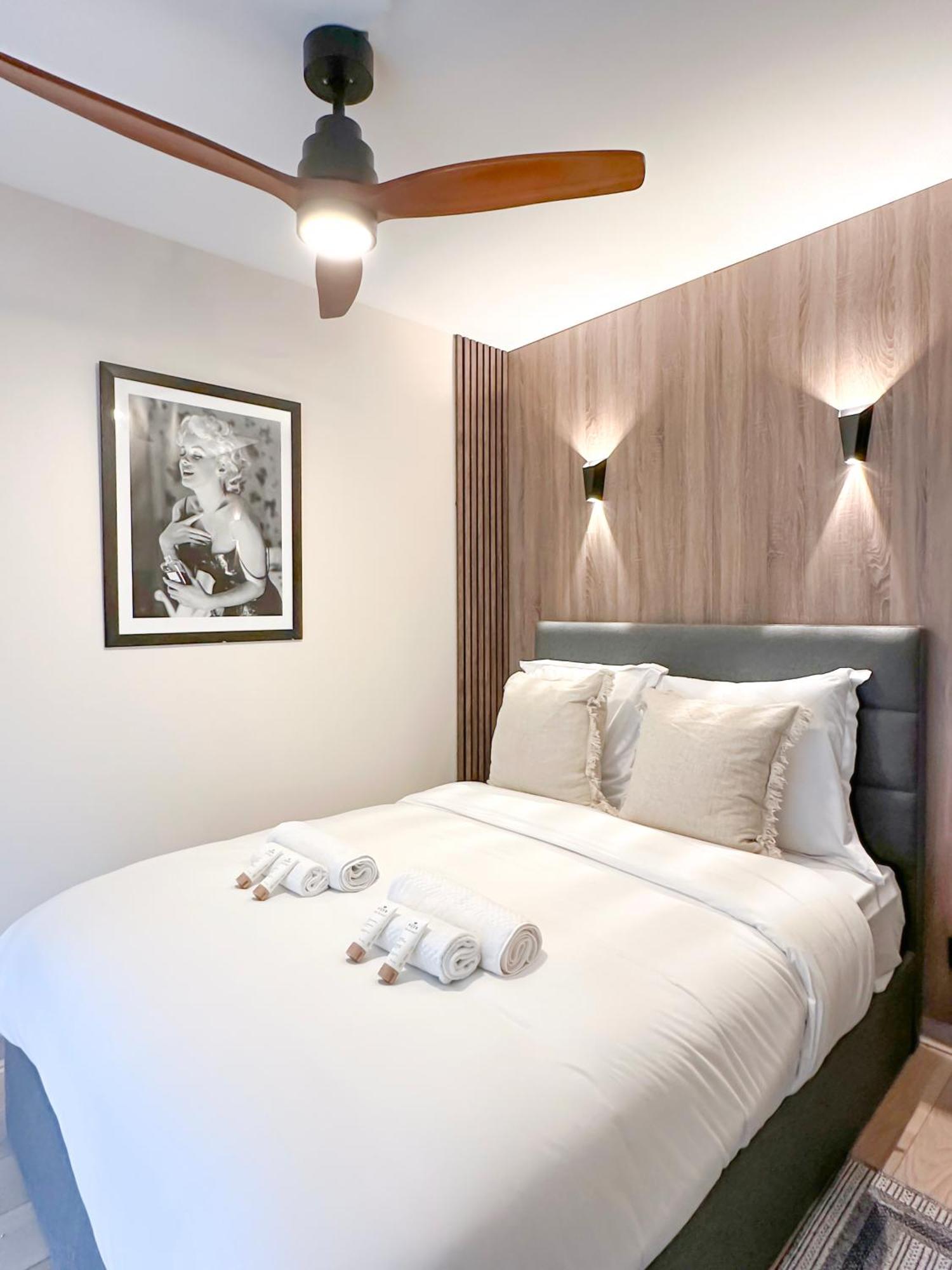 - Buttes Chaumont's Park -entire Flats Apartment