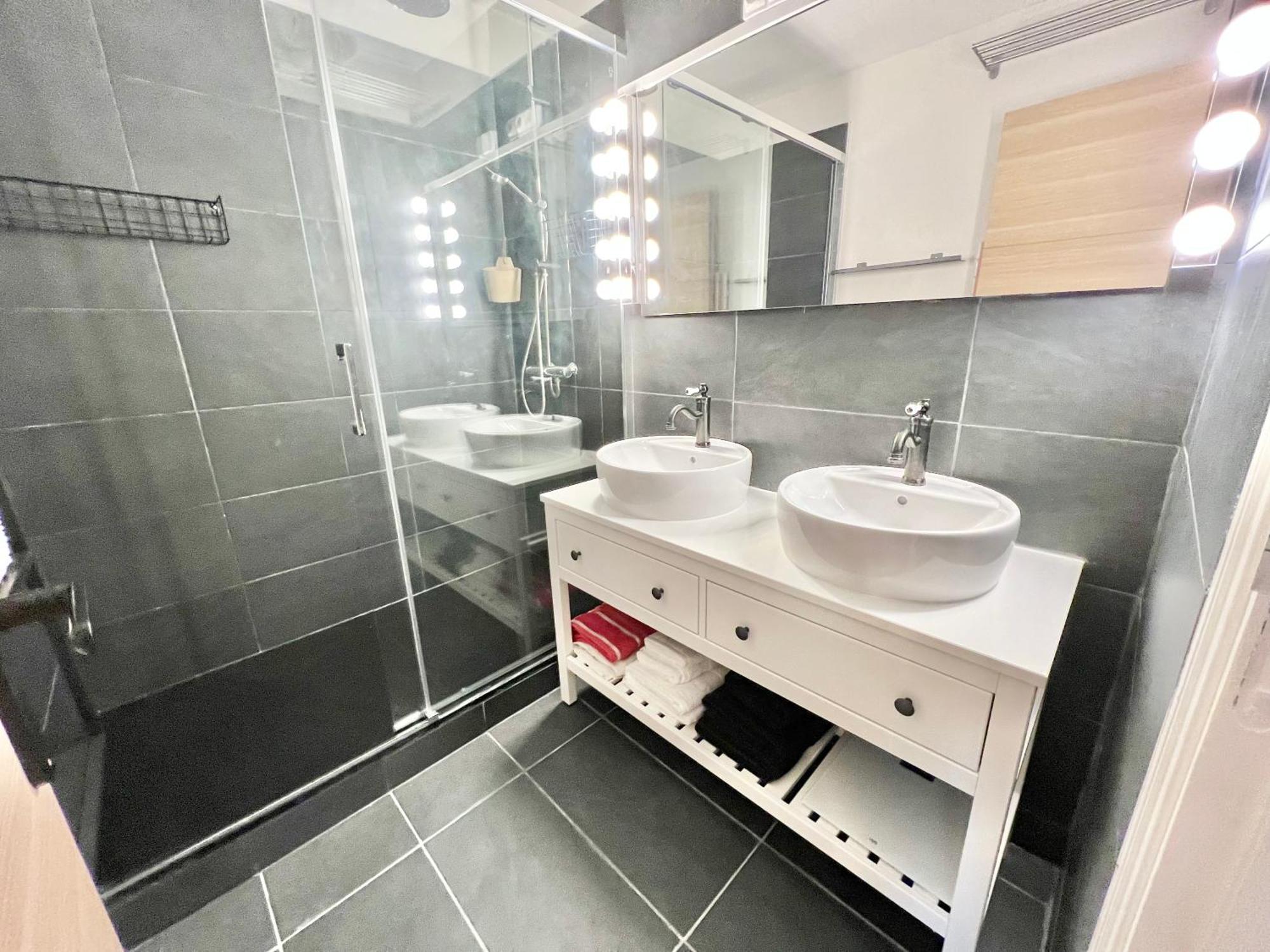 Parisnicostay - Cosy 4 Bedrooms Flat Seine River * Paris