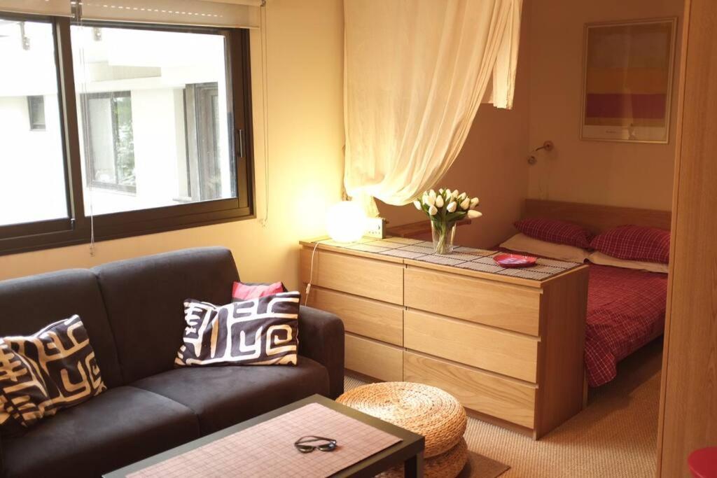 Tres Calme Montparnasse Apartment