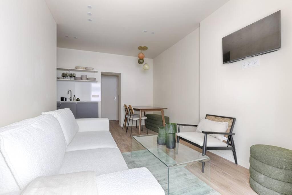Alesia/remy Dumoncel : Charming 1br-4p *