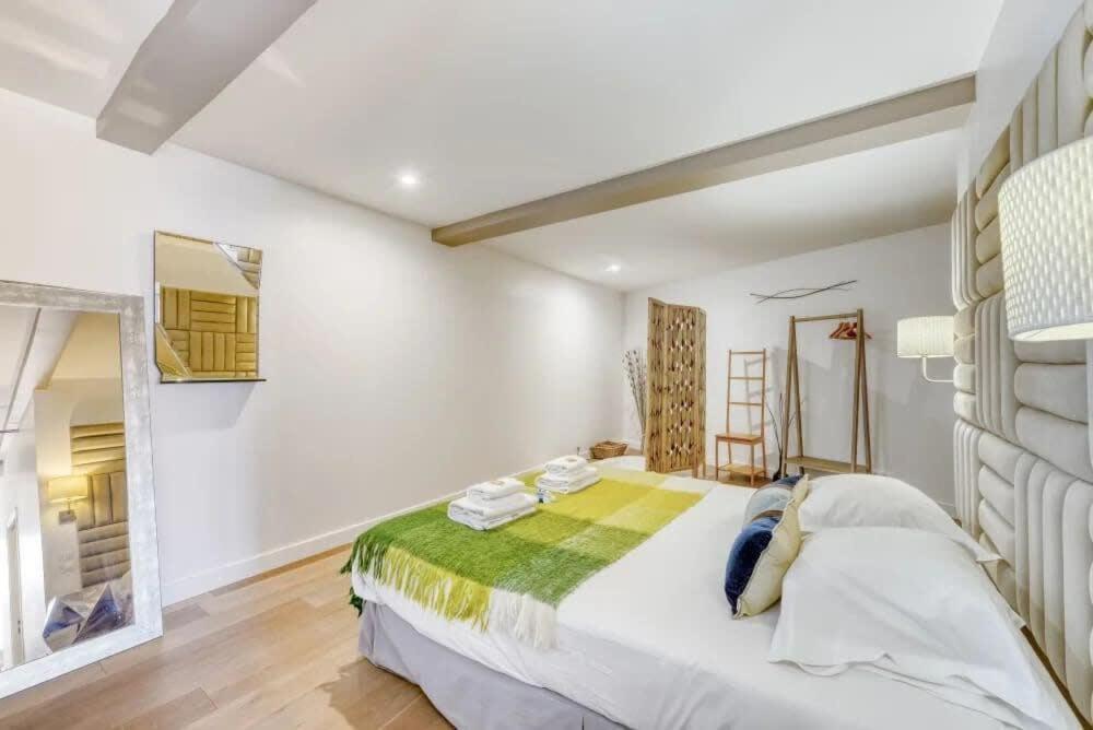 Montmartre Stylish And Bright 3bd With Terrace *