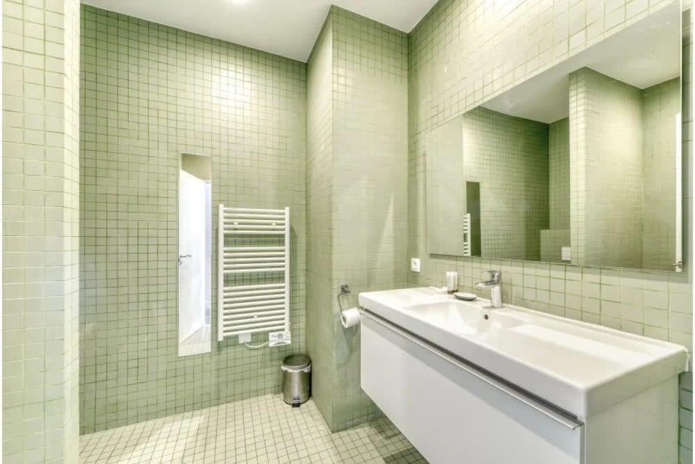Montmartre Stylish And Bright 3bd With Terrace