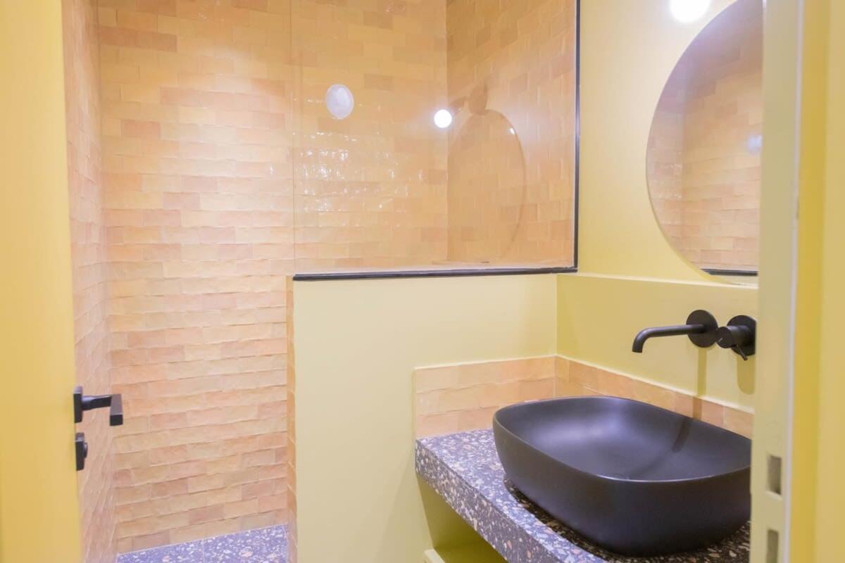 Recently Renovated 3bd Next To Invalides * Parigi